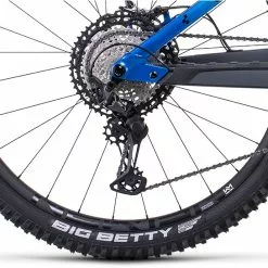 Cube Stereo Hybrid 140 HPC Actionteam 750 -E-bikes MTB Salg cube stereo hybrid 140 hpc actionteam 750 5